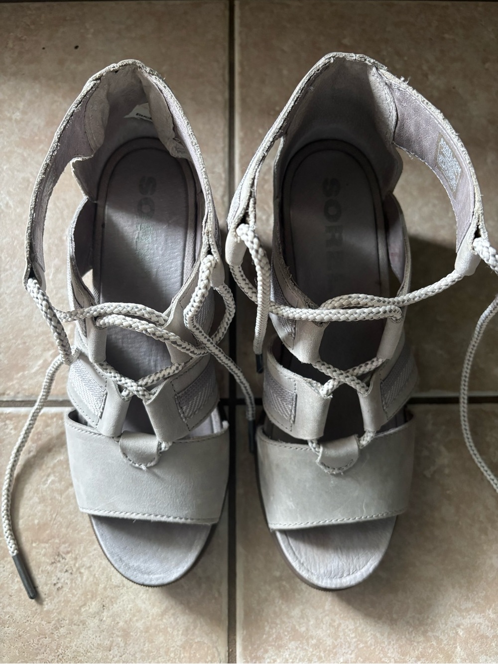 Sorel Women's Light Grey Lace-Up Platform Sandals